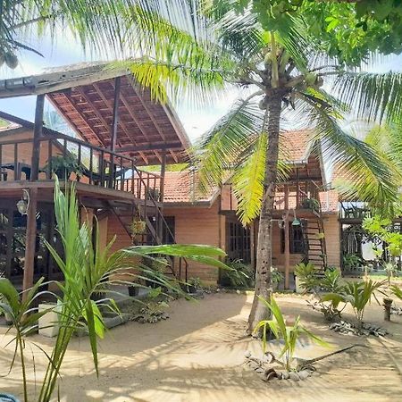ארוגם Golden Beach Chalets מראה חיצוני תמונה